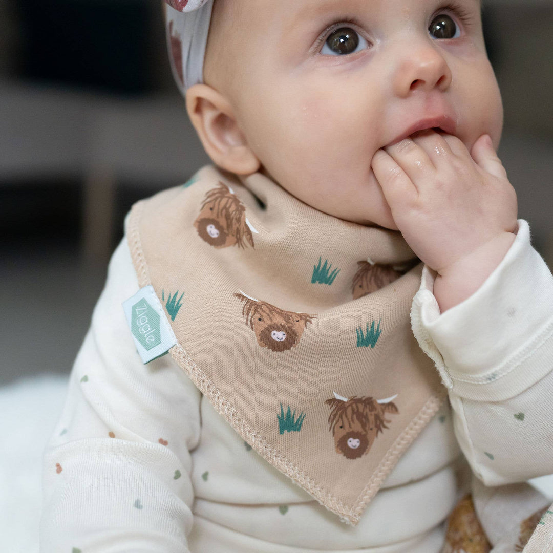 Highland Cow bandana dribble bib for babies - photo 6