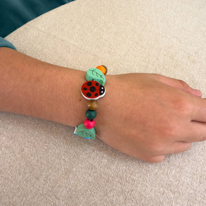 Cotton Twist minibeast bracelet making kit, image 7