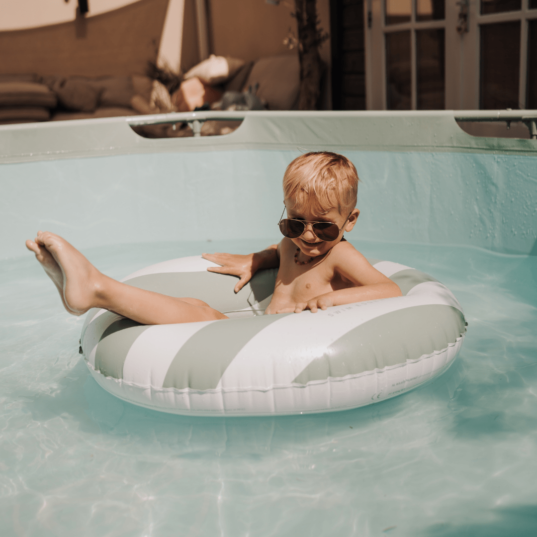 Swim Essentials Swim Ring Stripes 6+