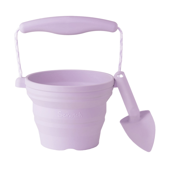 Scrunch seedling pot with trowel