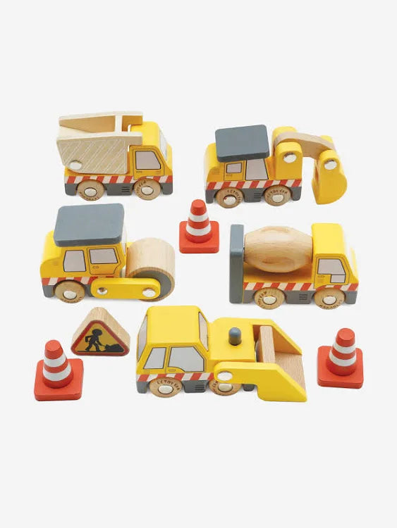 Le Toy Van Construction Vehicle Set