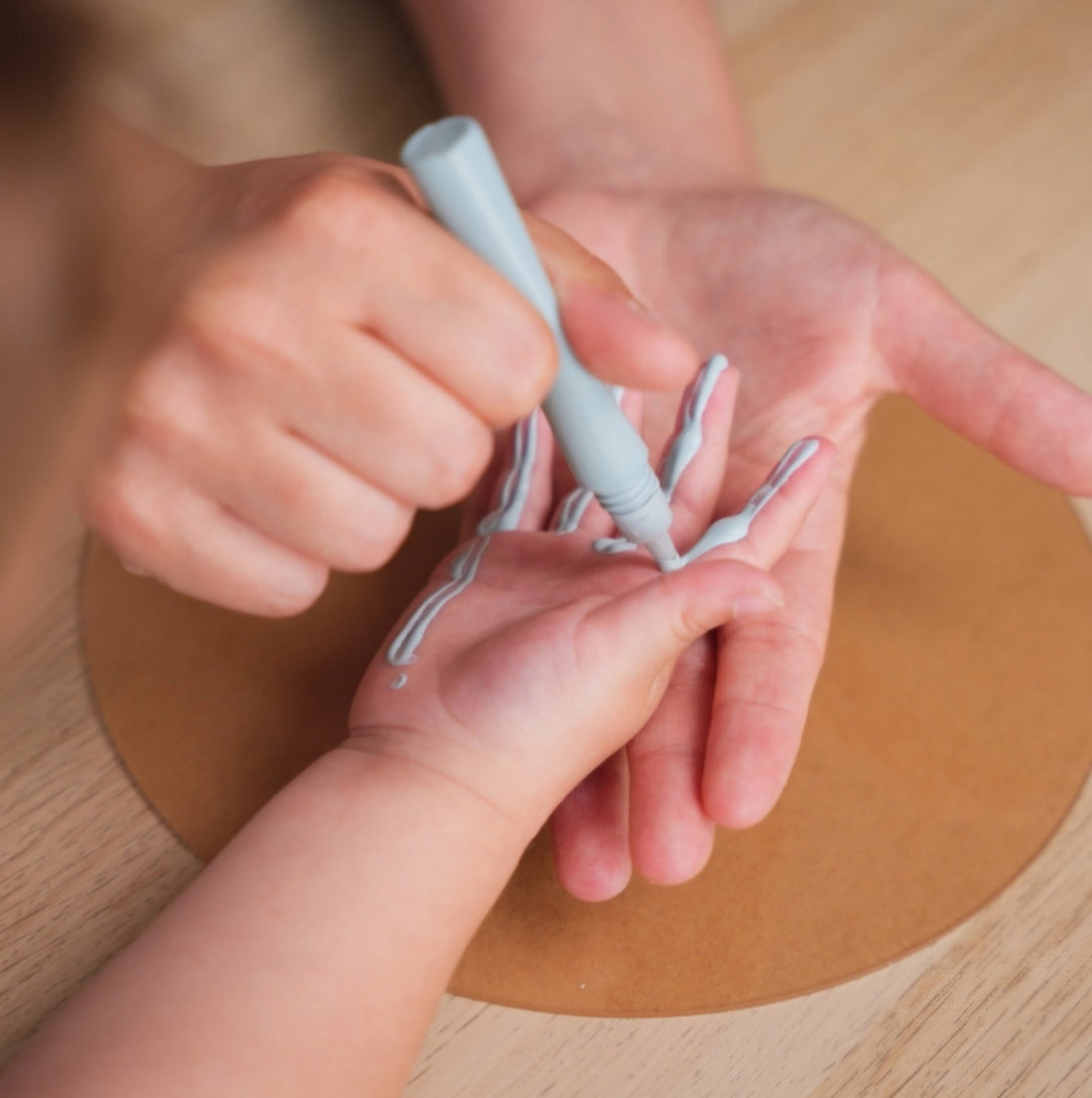 Family Colours Handprint Art Kit