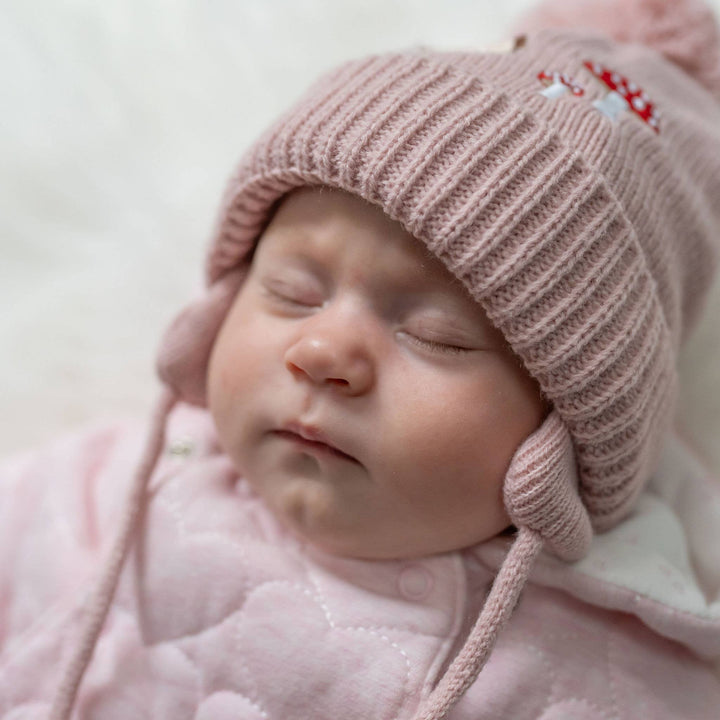 Woodland Wooly Hat and Mittens